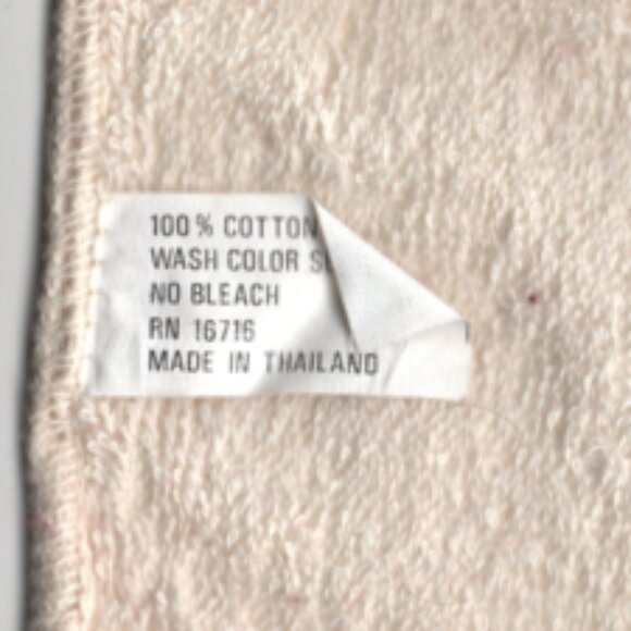 Bathroom Towel Set Holiday Decor Adorned Reindeer Bath Accessories Christmas - Picture 2 of 3